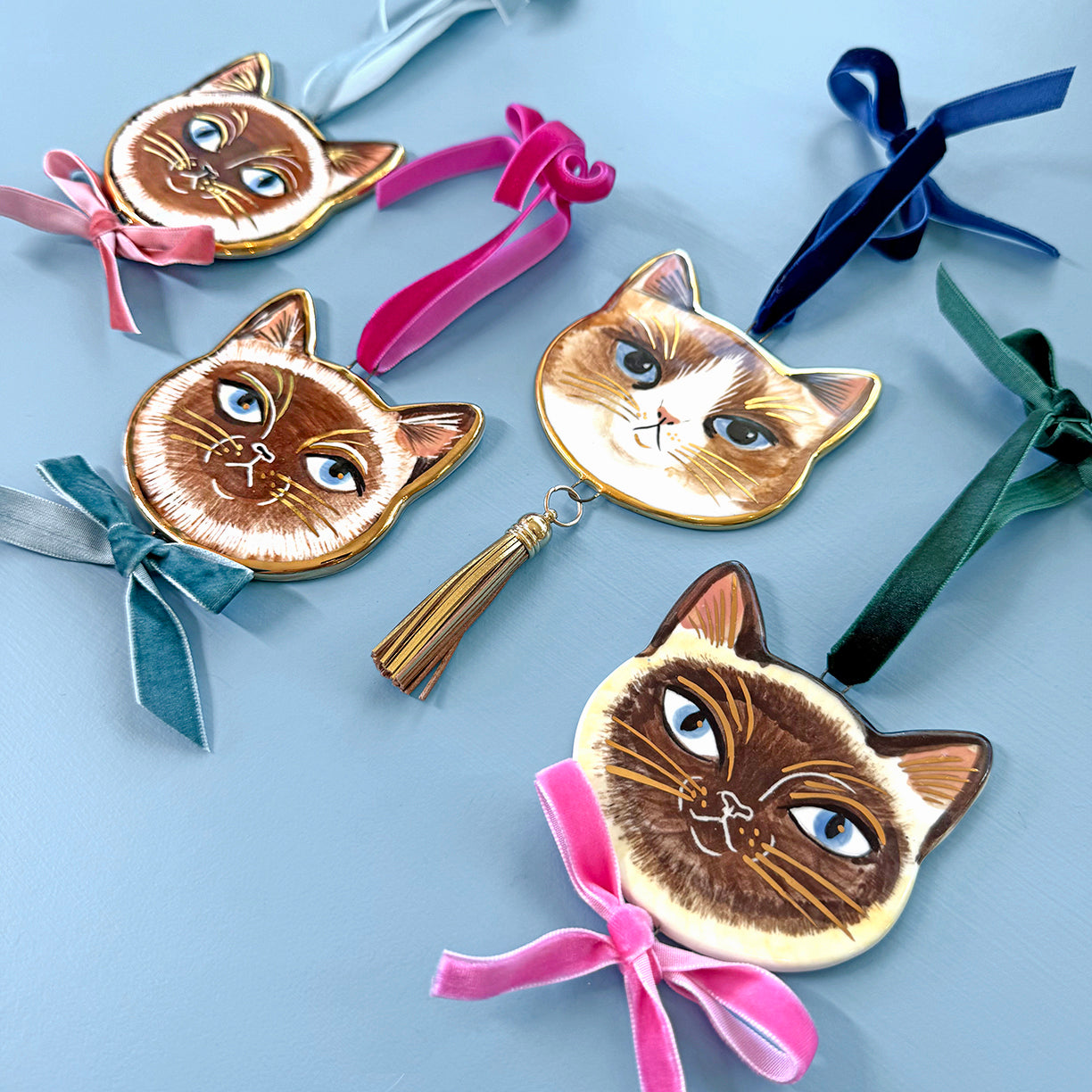 PORCELAIN ORNAMENT - SIAMESE CATS