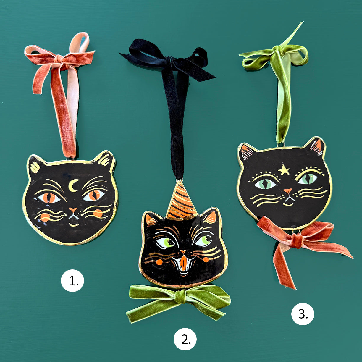 PORCELAIN ORNAMENT - SPOOKY GANG