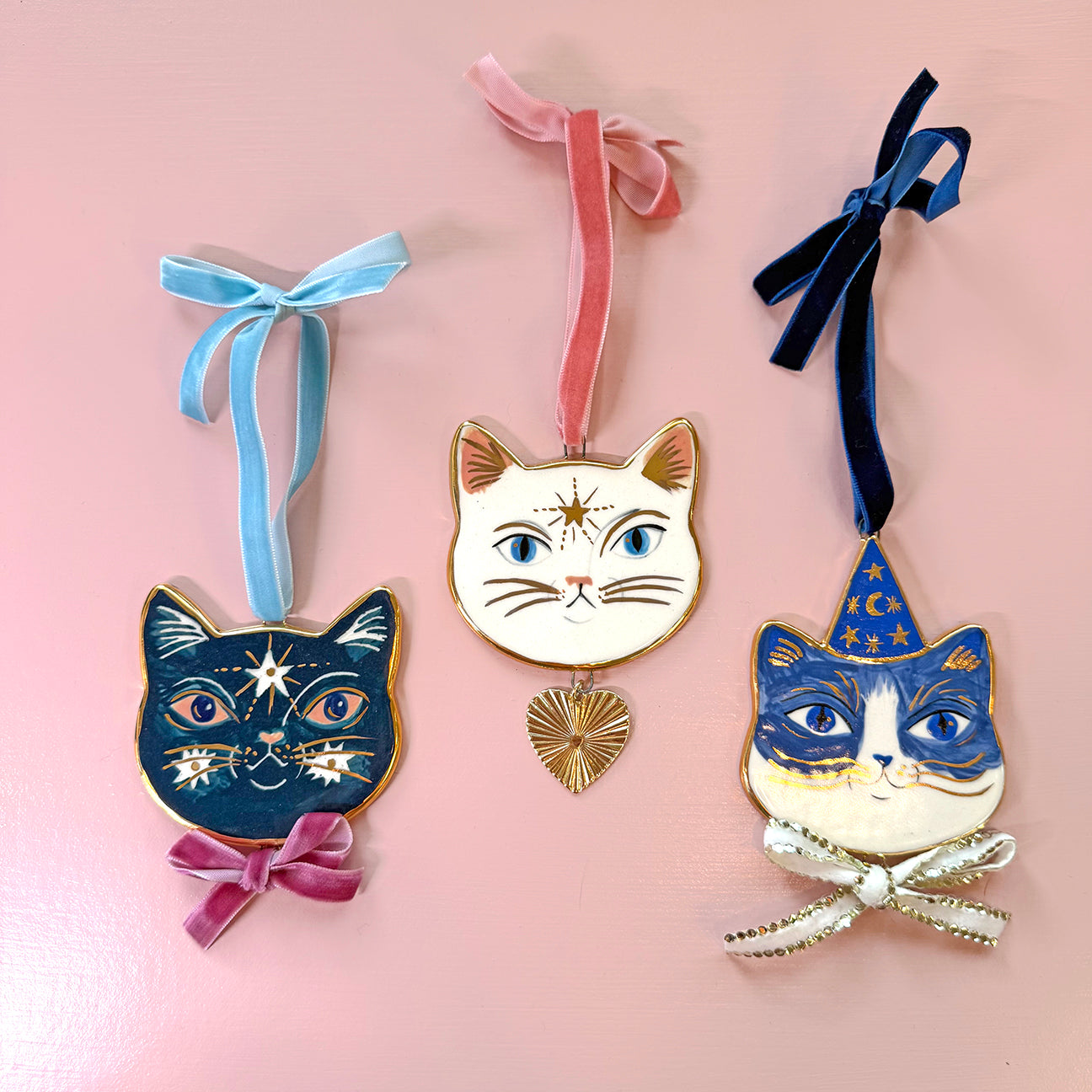 PORCELAIN ORNAMENT - THE BLUE GANG