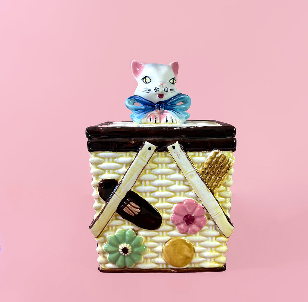 VINTAGE KITSCH CAT COOKIE JAR