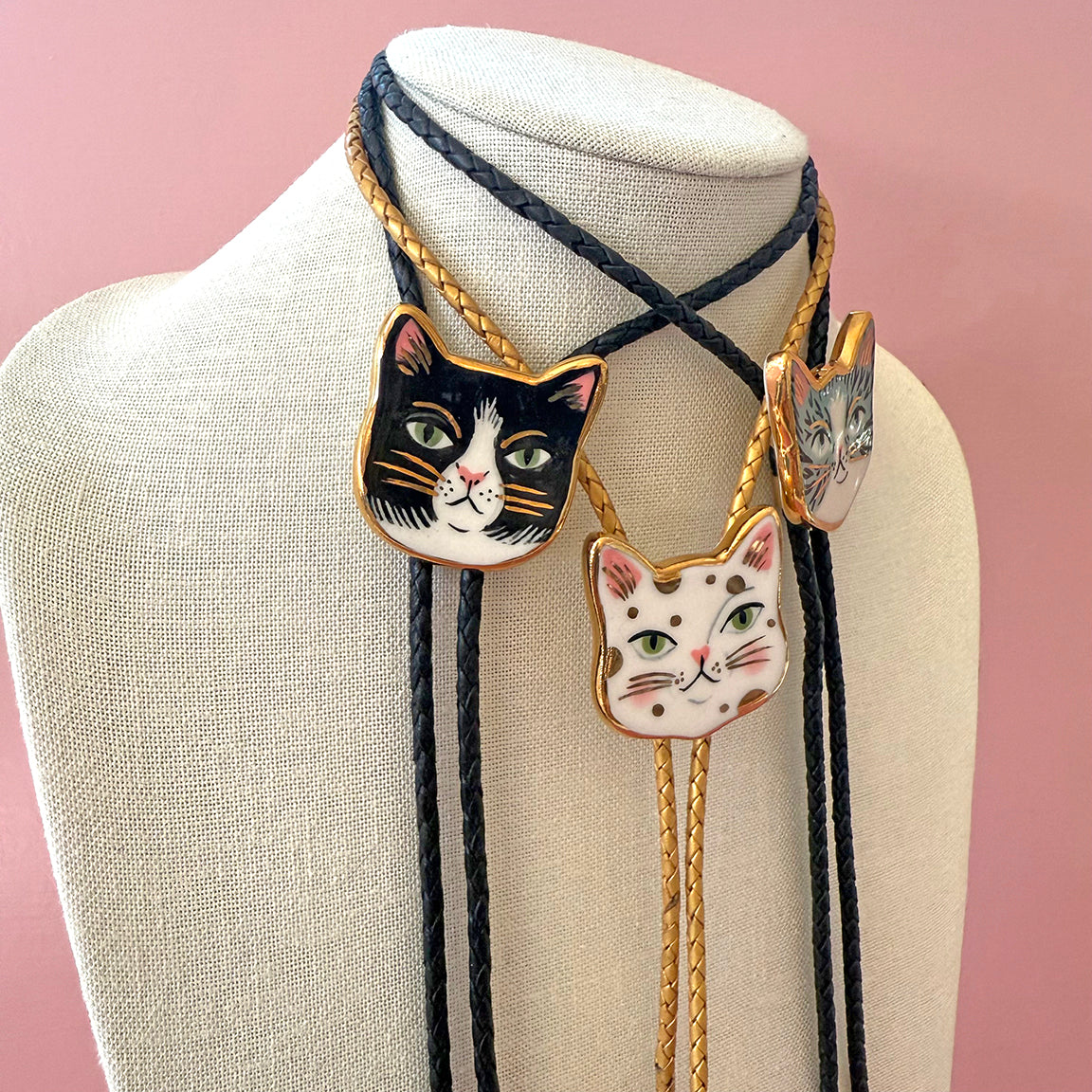PORCELAIN CAT BOLO TIE
