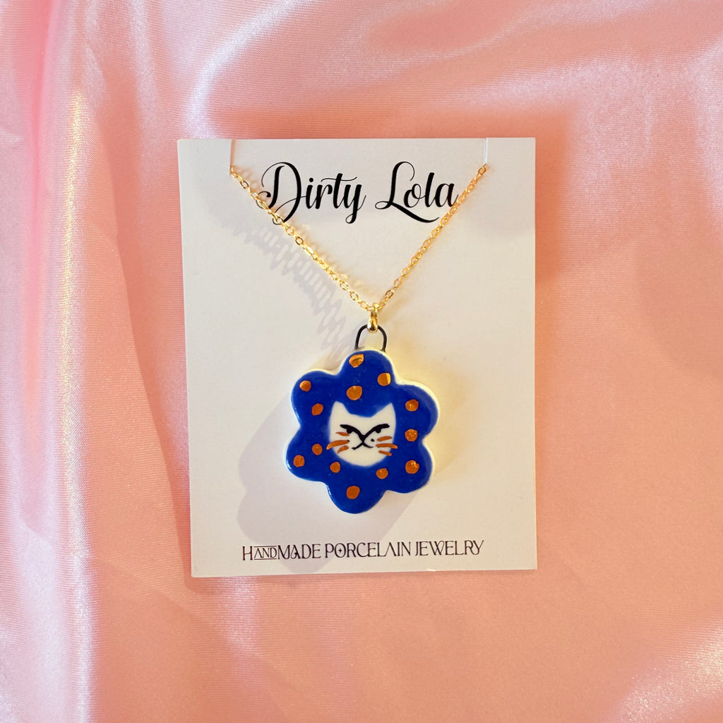 PORCELAIN CAT CHARM NECKLACE