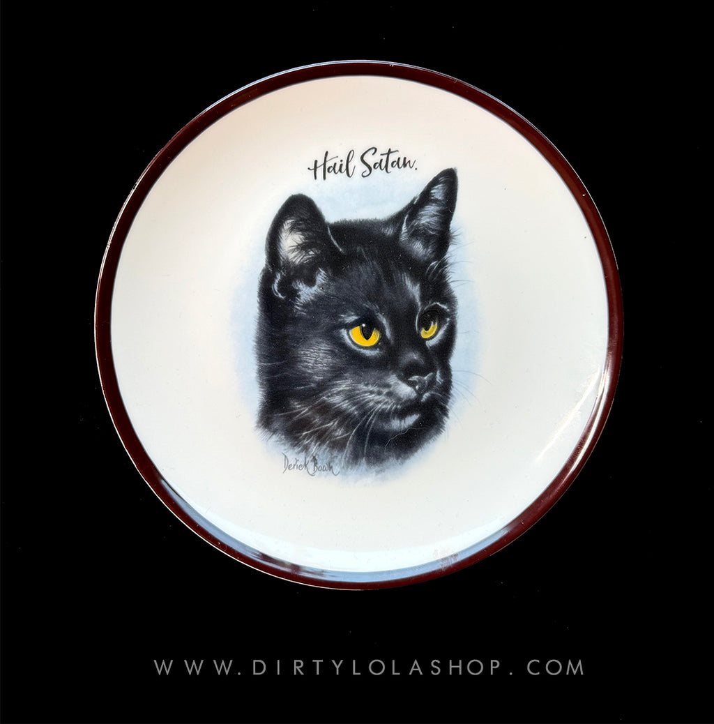VINTAGE CAT PLATE - HAIL SATAN.