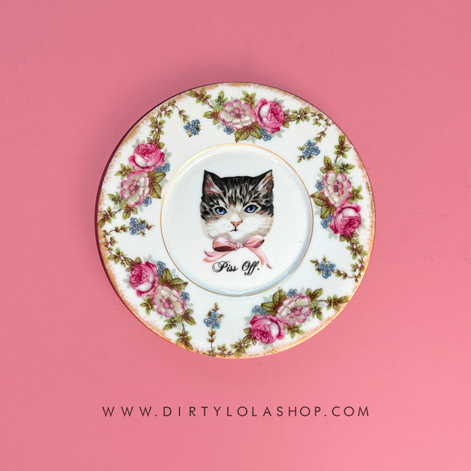 ANTIQUE CAT ART PLATE - PISS OFF