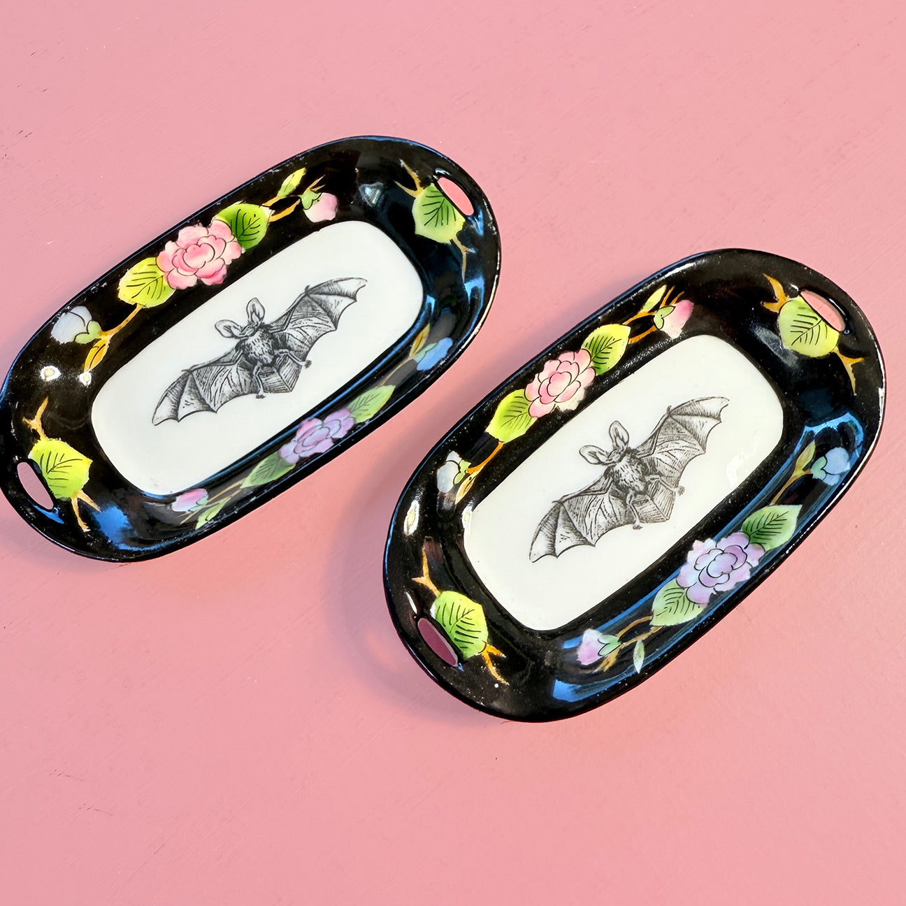 ANTIQUE TINY TRINKET DISH - MINI ALTAR TRAY - BAT